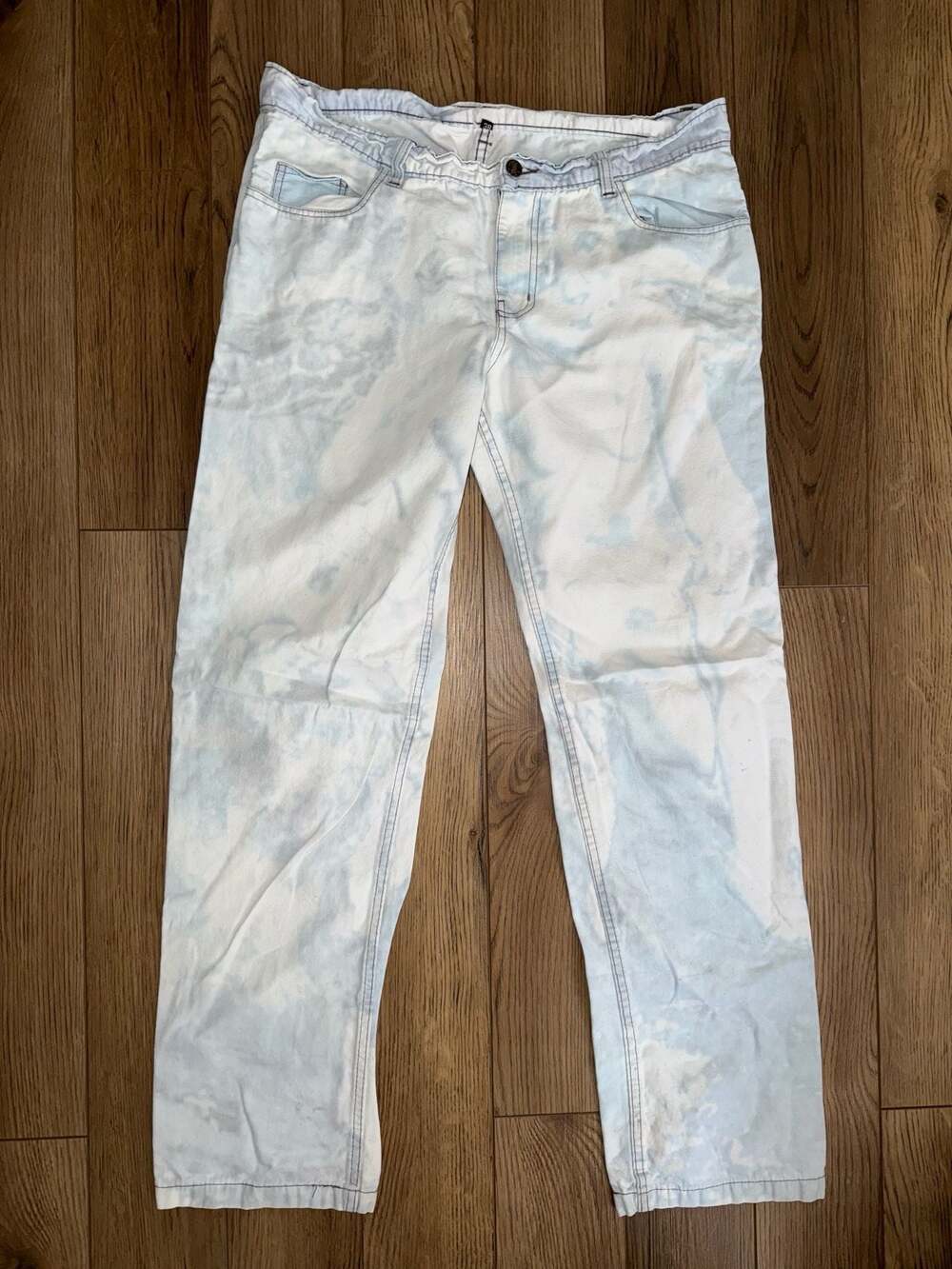 Light Wash KITOWARES Straight Jeans Size 38